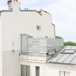 Pleasant Studio With Wifi In The Heart Of Mouzaia